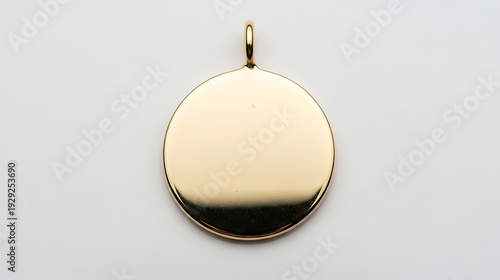 Blank Round Gold Pendant Necklace for Personalization