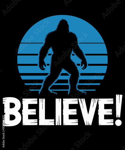 Bigfoot UFO Believe! Funny Moon Photo Alien Retro