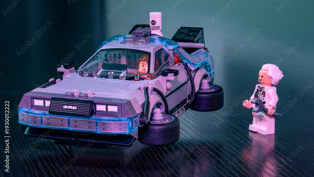Fototapeta premium Brisbane, QLD, Australia - Feb 21, 2026: A toy Lego model of the famous DeLorean car