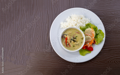 Delicious Plate of Thai Gre...