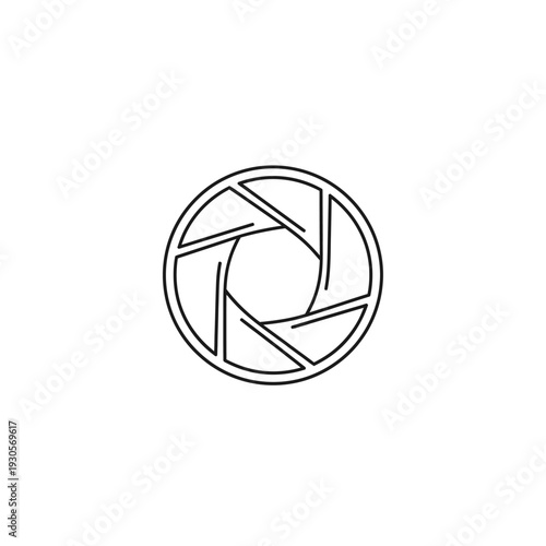 Minimalist Camera Lens Icon Design for Photography and Media Concepts