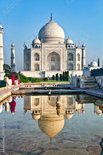 Wallpaper Mural people visit Taj Mahal in India Torontodigital.ca