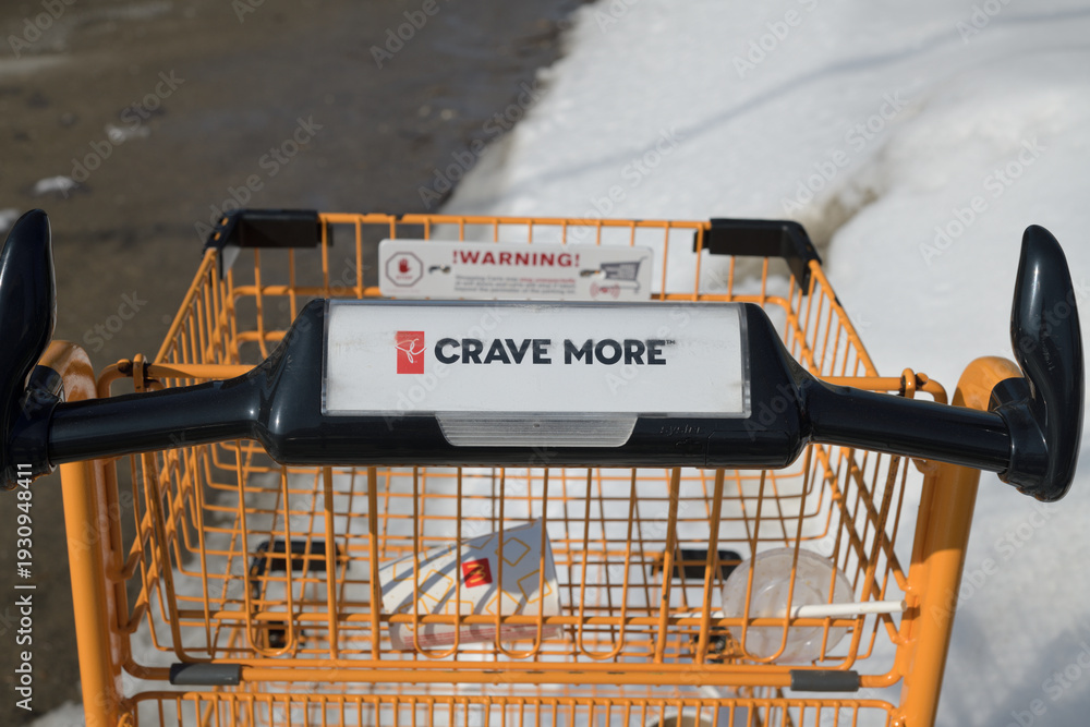 Fototapeta premium shopping cart with slogan 