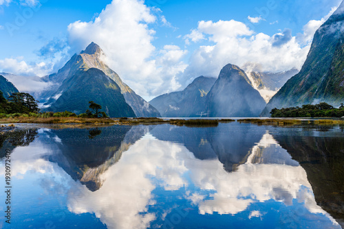 Fotografija Fiordland National Park, South Island, New Zealand: Majestic landscape of Milfor