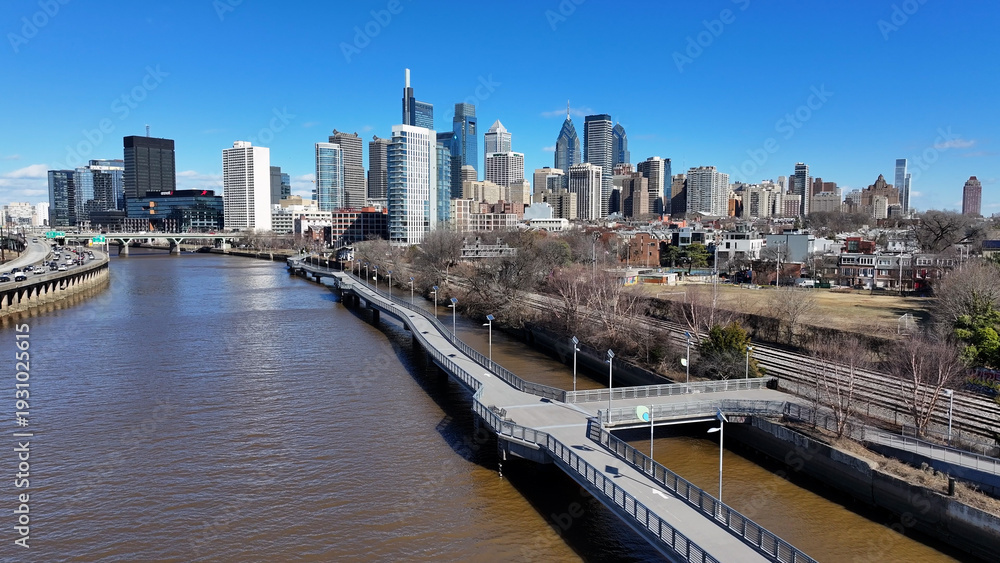 Obraz premium Schuylkill River Park In Philadelphia Pennsylvania United States. Bustling Downtown Cityscape With Modern Buildings. Infrastructure Landscape Company Building Stunning. Infrastructure Urban.