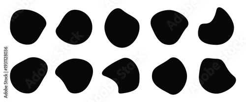 Abstract organic black blob shape vector collection. Modern liquid style amoeba forms. Minimal irregular random rounded elements for contemporary design. Simple geometric graphic pattern assets. 