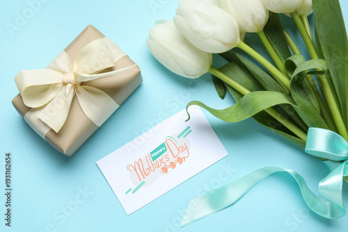 Bouquet of beautiful white ...