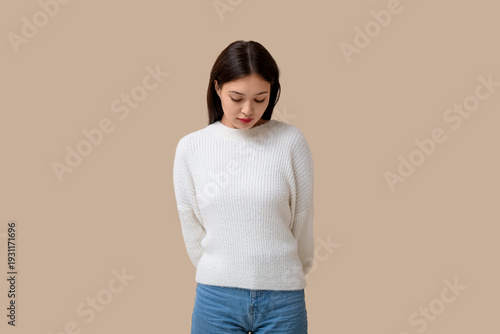 Beautiful young Asian apolo...