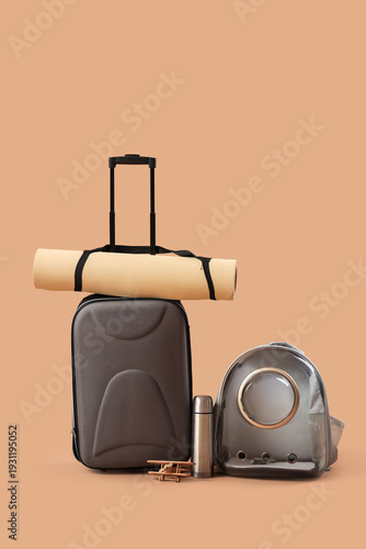 Pet backpack carrier with w...