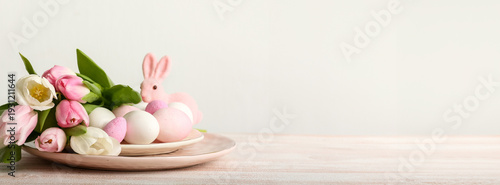 Plate with Easter eggs, tul...