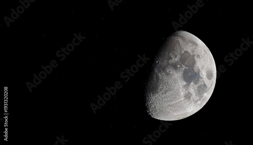 High Detail 27 Crescent Moon Shot At 2 700Mm Focal Length