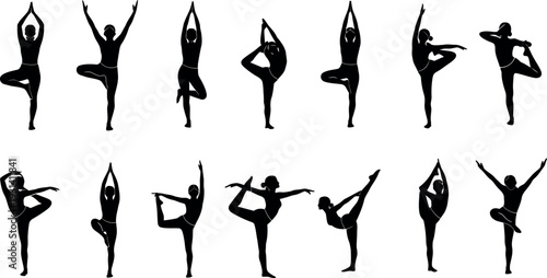 Easter sunday cartoon bunny faces with bows and easter hats