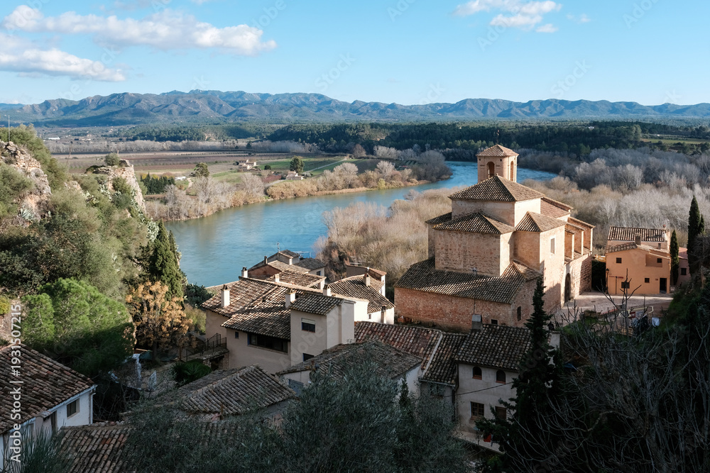 Obraz premium View of Miravet town on sunny winter day. Tarragona, Spain.