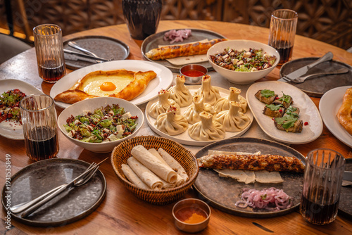 Fotografía Authentic georgian cuisine restaurant table feast