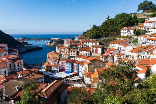 Canvastavla Colourful buildings, Cudillero, Asturias, Spain,