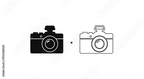 Vintage camera icons comparison Vector