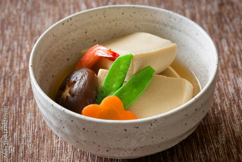 高野豆腐の含め煮