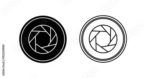 Minimalist camera aperture icons Vector