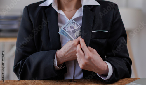 Schilderij op canvas corruption, Lawyers accept bribes from clients to forge documents, corruption