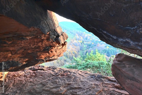 Konstfotografi Felsenfenster am Nesselbergfelsen bei Lug