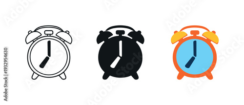 Morning rhythm symbolized by a classic twin-bell alarm clock with round face and short legs, centered and clearly visible,