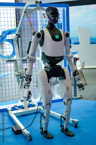 Advanced and sophisticated humanoid artificial intelligence robot