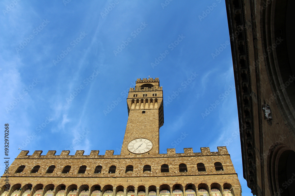 Obraz premium Palazzo Vecchio August 2024 Firenze clock tower