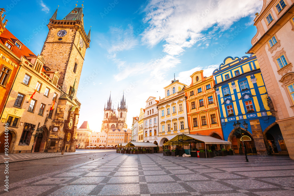 Fototapeta premium Stunning view of the old town Hall and Church of Our Lady before Tyn. Location place Prague Old Town Square, Czech Republic, Europe.