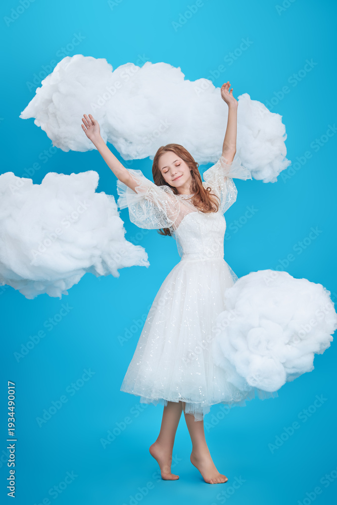 Fototapeta premium Sky Dream Girl