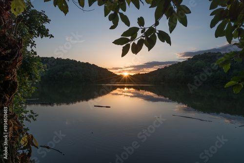 sunset over doe run lake covington kentucky