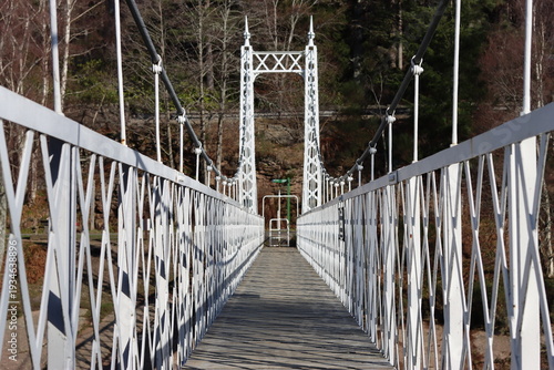 Fotografía Cambus o' May suspension bridge, Ballater, Aberdeenshire