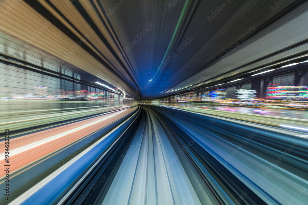 Fototapeta premium Monorail Motion Blur in Tokyo