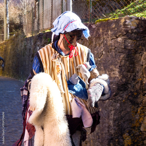 Schignano Carnival, a traditional and historic event that represents the ugly and the beautiful.
