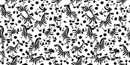 かわいいシマウマと水玉のモノクロパターン
