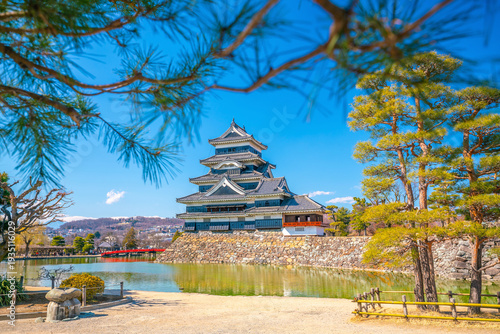 Fotografía Matsumoto Castle at sunset in Nagano in  Japan