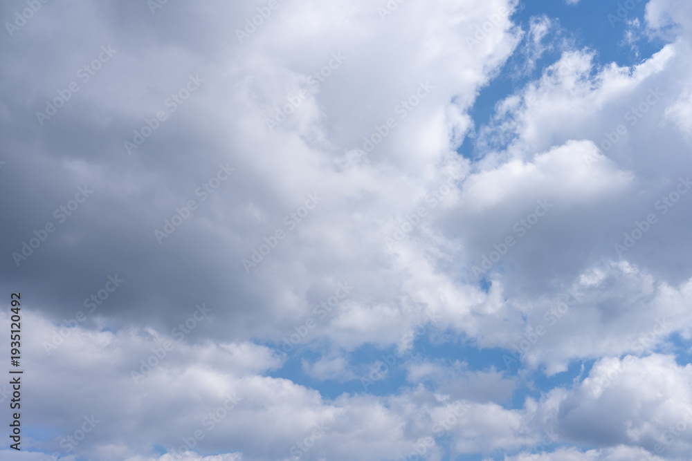 Fototapeta premium 晴れた日の綺麗な空