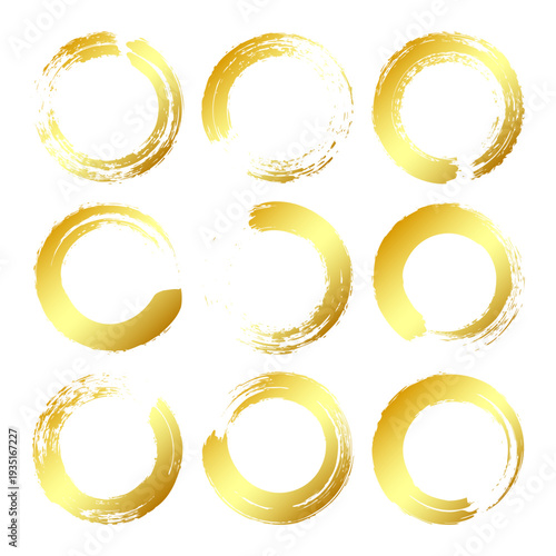 Golden grunge circles, brush strokes, lines, ink smudges, hand-drawn scribble shapes. Handmade sketchy marks, acrylic stains, charcoal streaks. Paint textures, dry brush effect. Vector illustration
