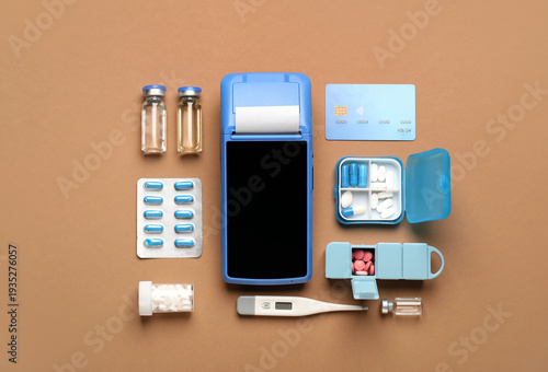 Payment terminal with credi...
