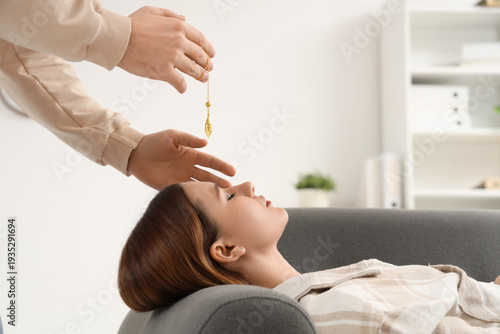 Male psychologist with pend...