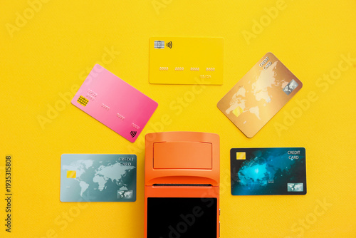 Payment terminal with credi...
