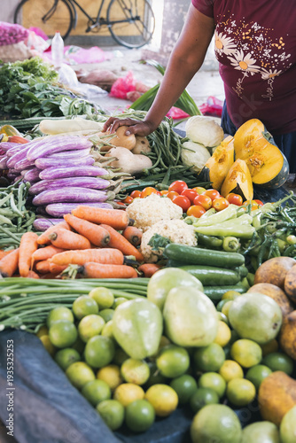 スリランカの野菜が並ぶ市場