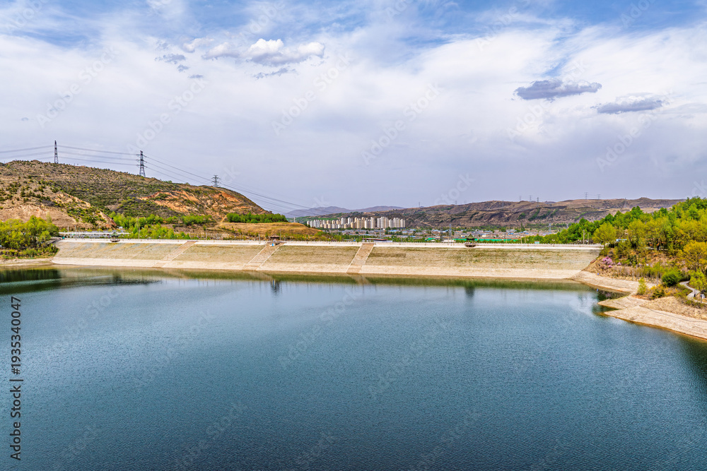 Fototapeta premium Scenery of Lianhu Lake Scenic Area, Xining City, Qinghai Province, China