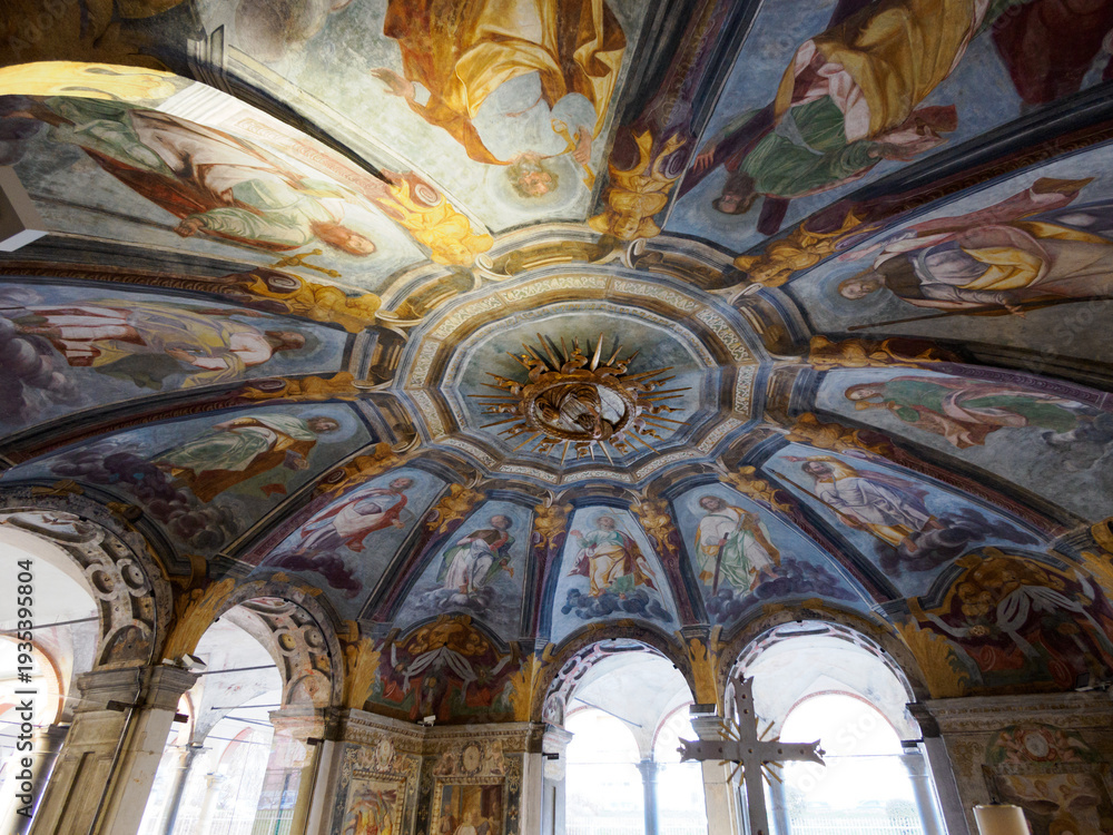 Obraz premium Interior of the historic Santa Maria alla Fontana church in Milan, Italy. Sacellum