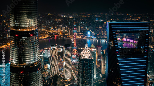Cuadro en lienzo Aerial view of Lujiazui, Shanghai at night