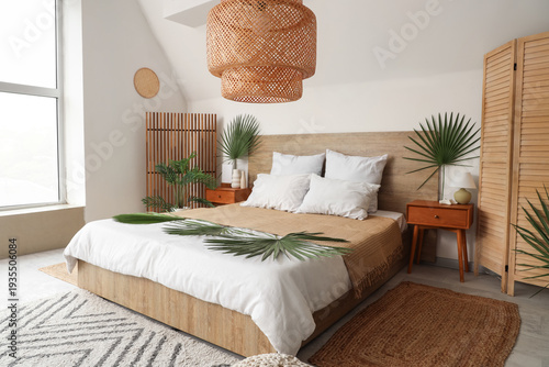 Bed with bedside tables dec...