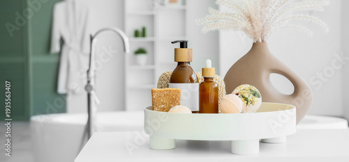 Tray with bath bombs, soap ...