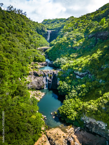 Canvastavla The 7 Cascades, also known as Tamarind Falls, is a spectacular series of seven waterfalls in Mauritius