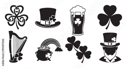 St patricks day traditional symbols with celtic knot shamrock and harp setSt patricks day traditional symbols with celtic knot shamrock and harp set