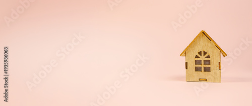 blocks show development, minimalist arrangement representing progress and planning, arrangement of wooden blocks depicting systematic development and strategic planning in learning