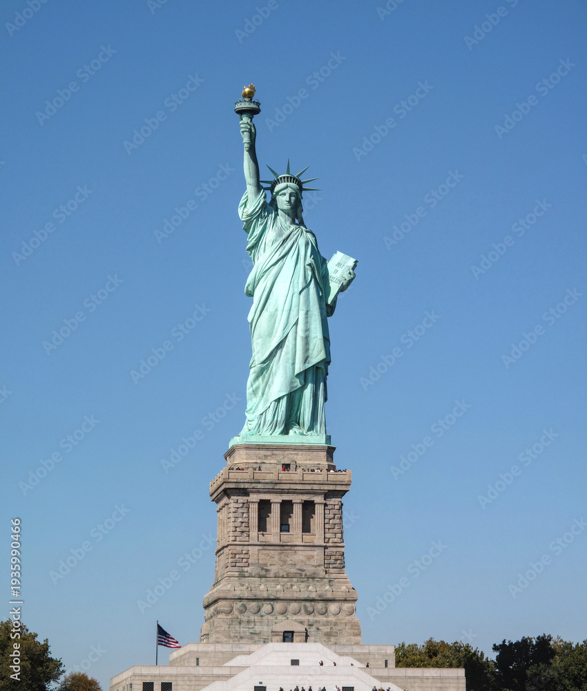 Fototapeta premium Statue of Liberty on Liberty Island